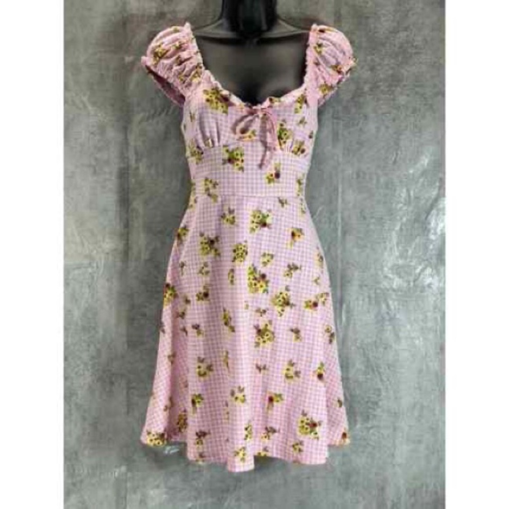 Ultra Firt, Large Pink Floral